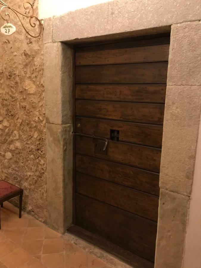 Le Prigioni Del Palazzo B&B 索拉 外观 照片